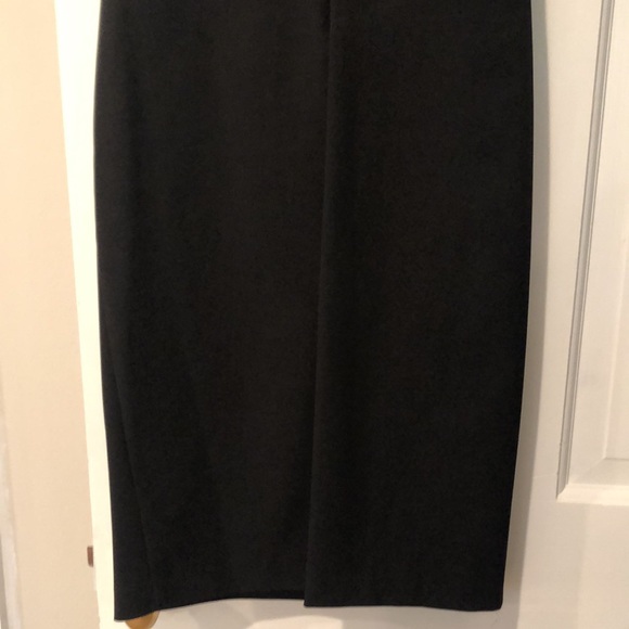 Black dress worn once - Picture 6 of 6